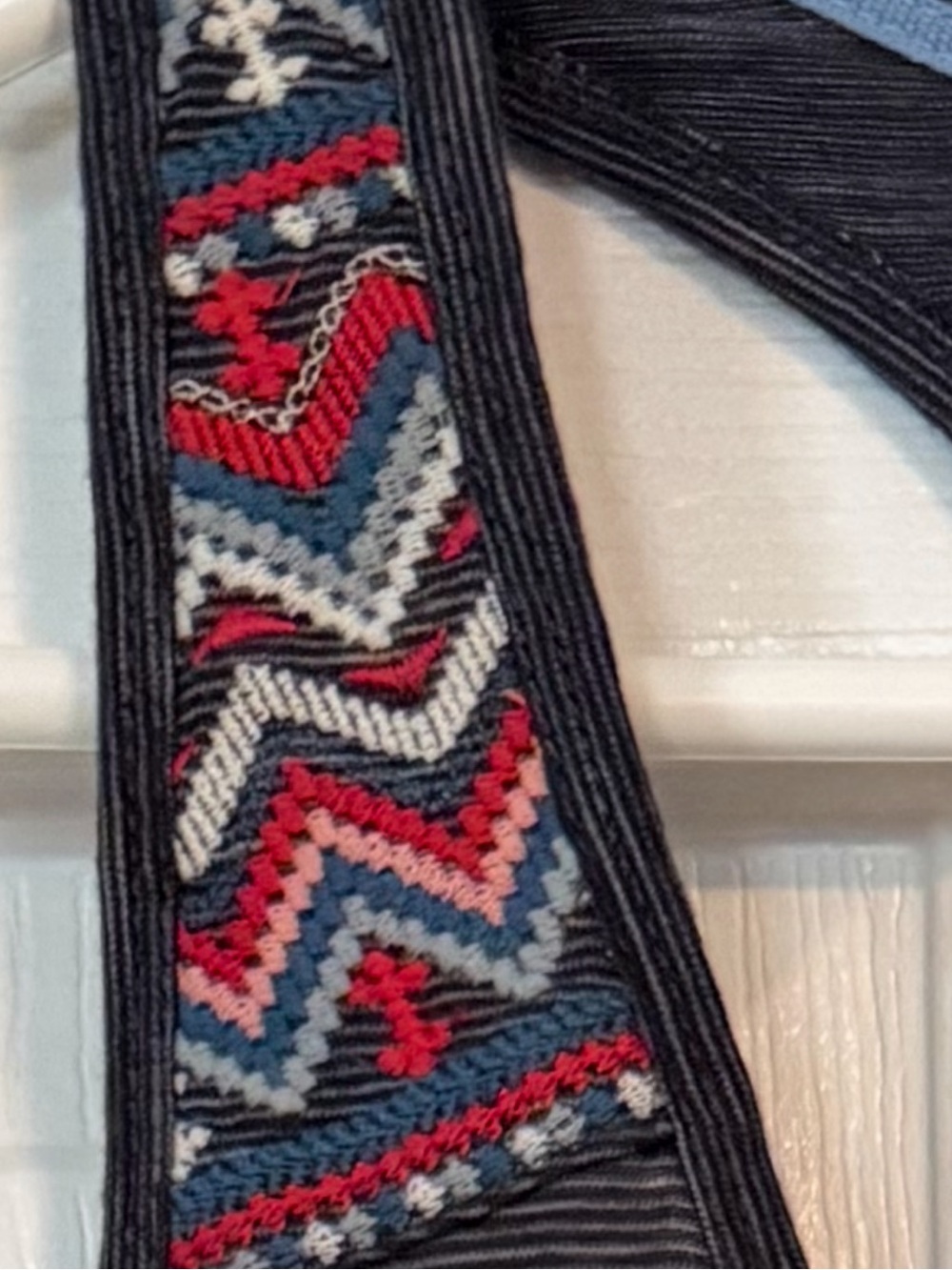 Women’s Eyeshadow Black Free Spirit Graphic Tank with Red & Blue Accents Size S - Picture 3 of 4